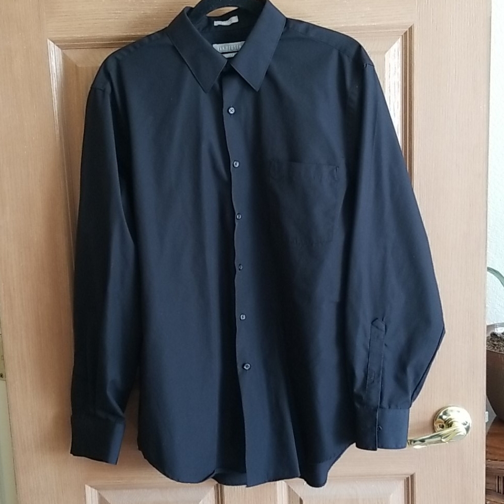 Van Heusen fitted dress shirt